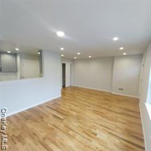 343 JACKSON Street 4, Hempstead, NY 11550