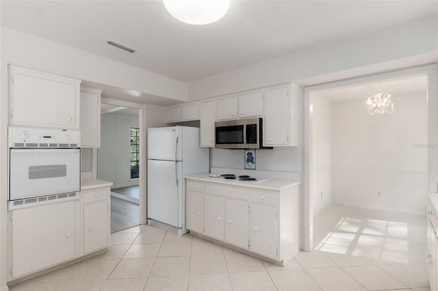 1410 NW 28TH STREET, Gainesville, FL 32605