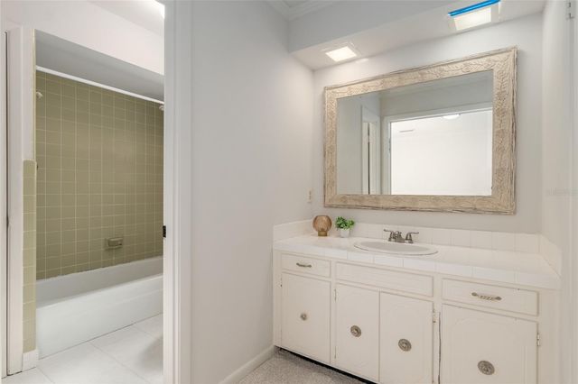 1410 NW 28TH STREET, Gainesville, FL 32605