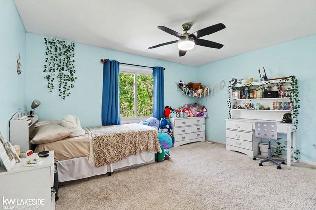 47619 Lamplighter Trail, Macomb Twp, MI 48044