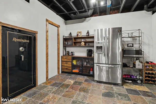 47619 Lamplighter Trail, Macomb Twp, MI 48044