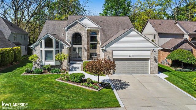 47619 Lamplighter Trail, Macomb Twp, MI 48044