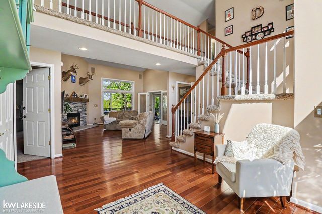 47619 Lamplighter Trail, Macomb Twp, MI 48044