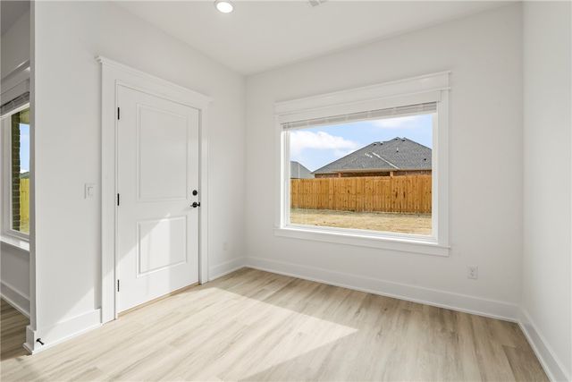 124 N Panther Avenue, Farmington, AR 72730