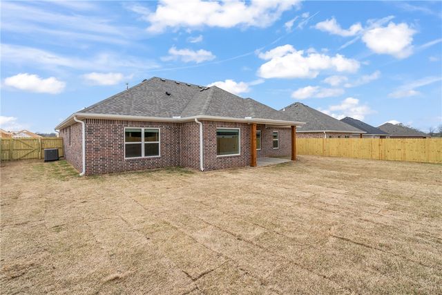 124 N Panther Avenue, Farmington, AR 72730