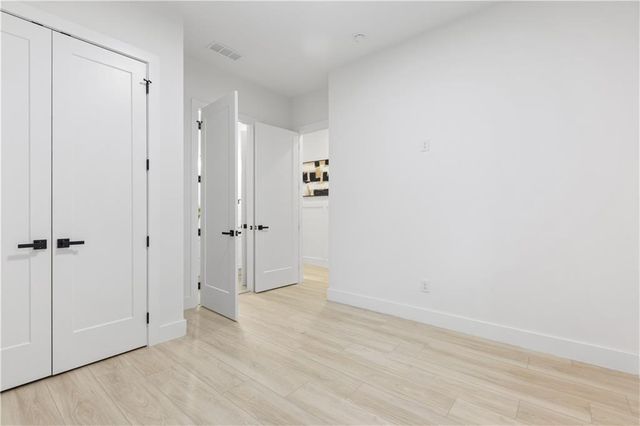 171 Honeysuckle Circle, Lawrenceville, GA 30046
