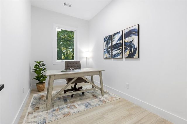 171 Honeysuckle Circle, Lawrenceville, GA 30046