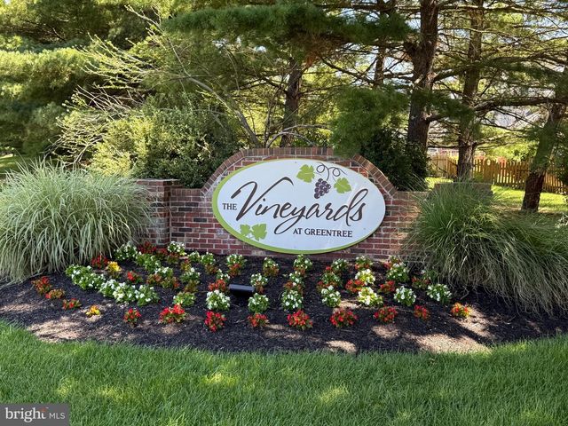 20 CHARDONAY, Evesham, NJ 08053