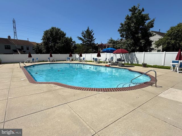 20 CHARDONAY, Evesham, NJ 08053