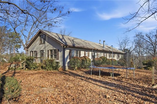 6606 Clermont Highway, Clermont, GA 30527