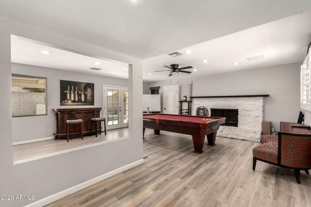 5209 N 61 Drive, Glendale, AZ 85301