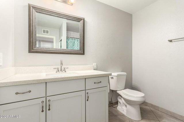 5209 N 61 Drive, Glendale, AZ 85301