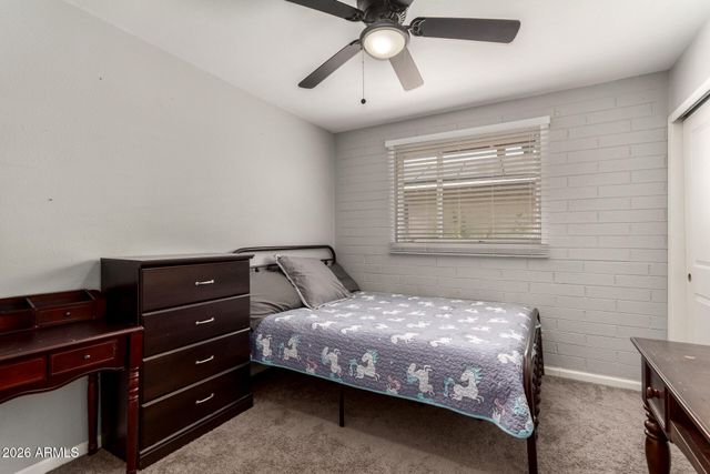5209 N 61 Drive, Glendale, AZ 85301