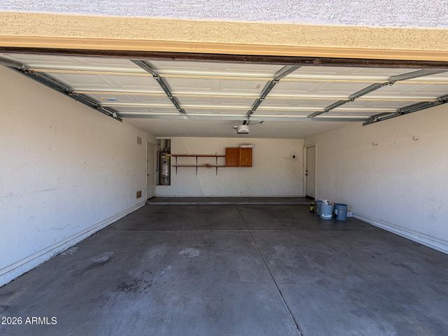 1330 E SANTA FIORE Street, San Tan Valley, AZ 85140