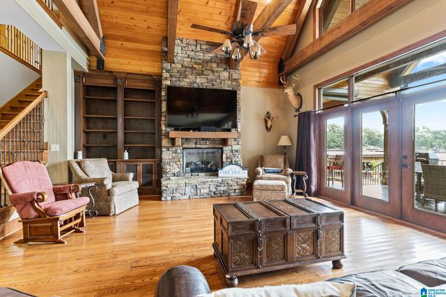 1111 COUNTY ROAD 546, Verbena, AL 36091