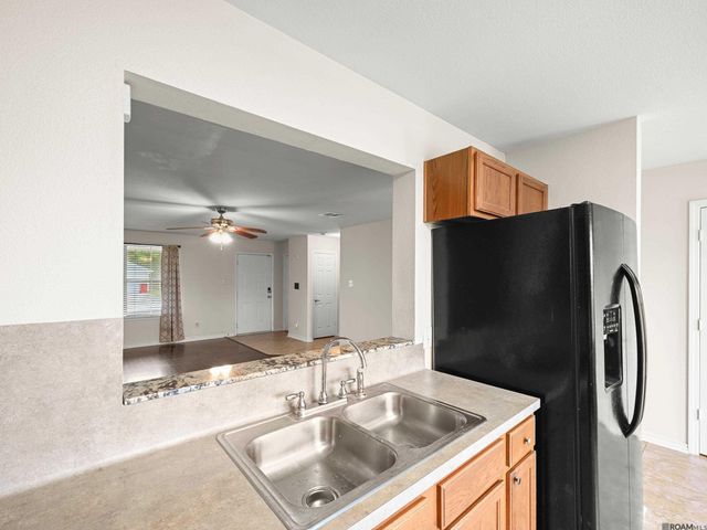 23551 Wellington Ave, Denham Springs, LA 70726