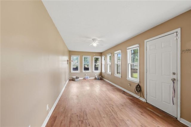 504 NE Lynn Street, Lee's Summit, MO 64063