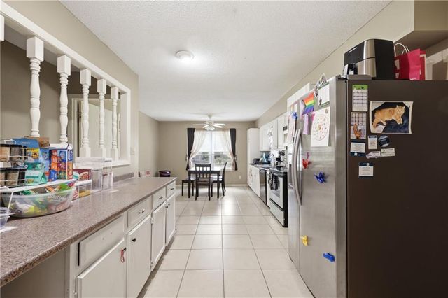 504 NE Lynn Street, Lee's Summit, MO 64063