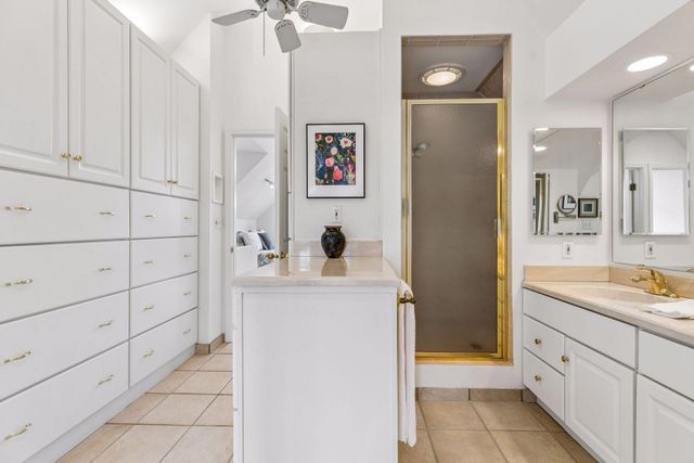 862 Linwood Avenue, Saint Paul, MN 55105