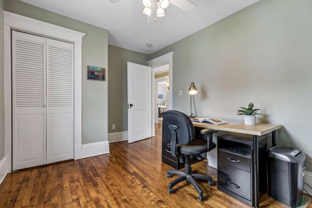 862 Linwood Avenue, Saint Paul, MN 55105