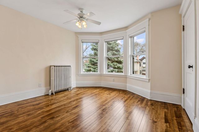 862 Linwood Avenue, Saint Paul, MN 55105