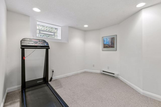 862 Linwood Avenue, Saint Paul, MN 55105