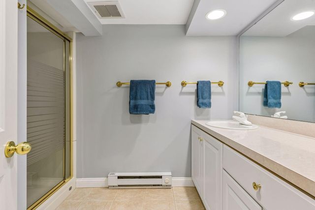 862 Linwood Avenue, Saint Paul, MN 55105