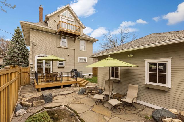 862 Linwood Avenue, Saint Paul, MN 55105