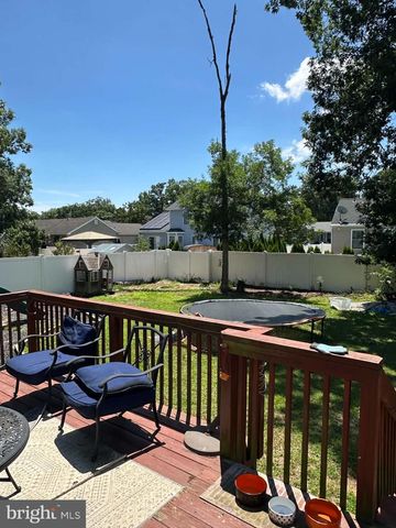 1039 CLEARWATER AVE, Manahawkin, NJ 08050