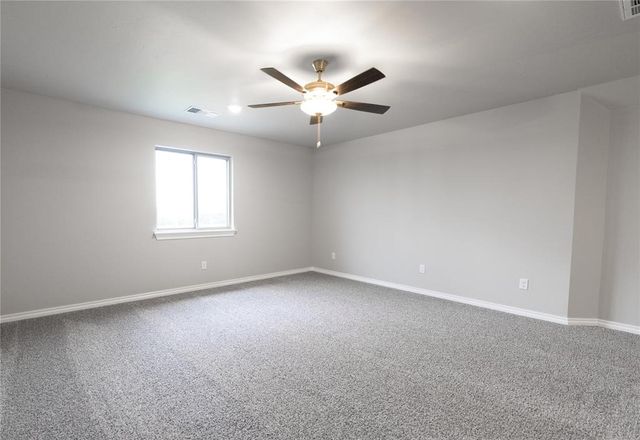 916 Peony Place, Edmond, OK 73034