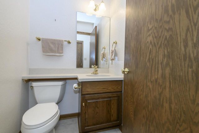 2885 S 126th STREET, New Berlin, WI 53151