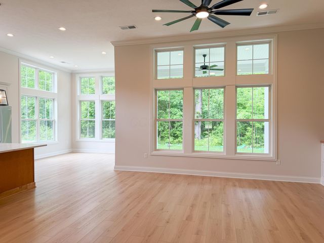 1356 Woodland Run Way, New Albany, OH 43054