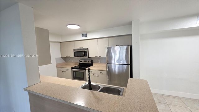 15480 SW 284th Street 2111, Homestead, FL 33033