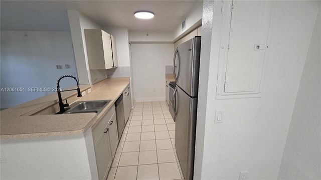 15480 SW 284th Street 2111, Homestead, FL 33033