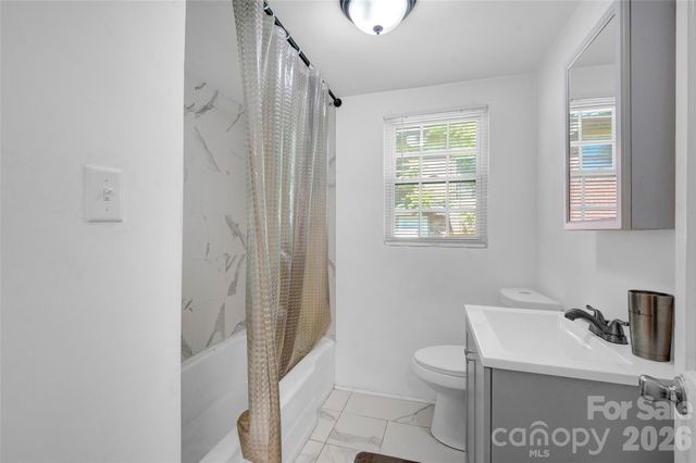 723 F Avenue SE, Hickory, NC 28602
