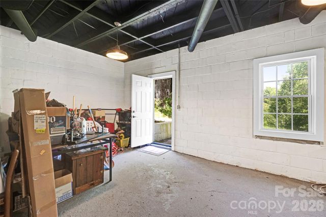 723 F Avenue SE, Hickory, NC 28602