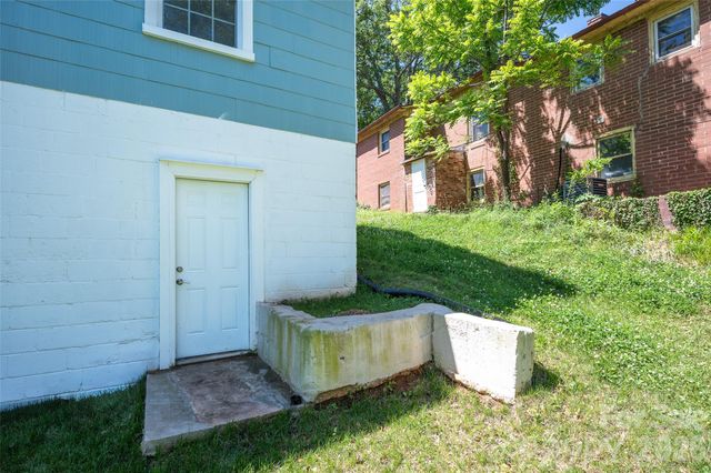 723 F Avenue SE, Hickory, NC 28602