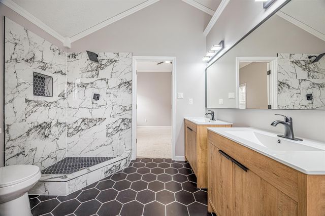 3082 WOODLAND CREST DR, Lakeland, TN 38002