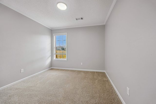 3082 WOODLAND CREST DR, Lakeland, TN 38002