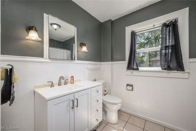 216 Lewis Place NE, Massillon, OH 44646