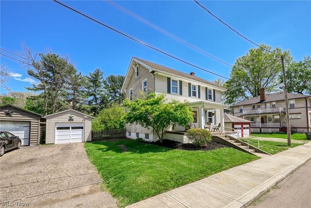216 Lewis Place NE, Massillon, OH 44646