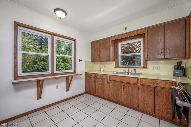 216 Lewis Place NE, Massillon, OH 44646