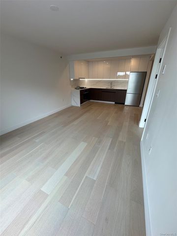 144-49 Northern Boulevard 520, Flushing, NY 11354