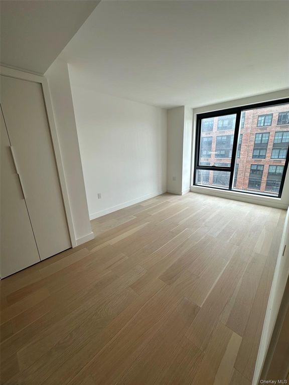 144-49 Northern Boulevard 520, Flushing, NY 11354 — photo 4