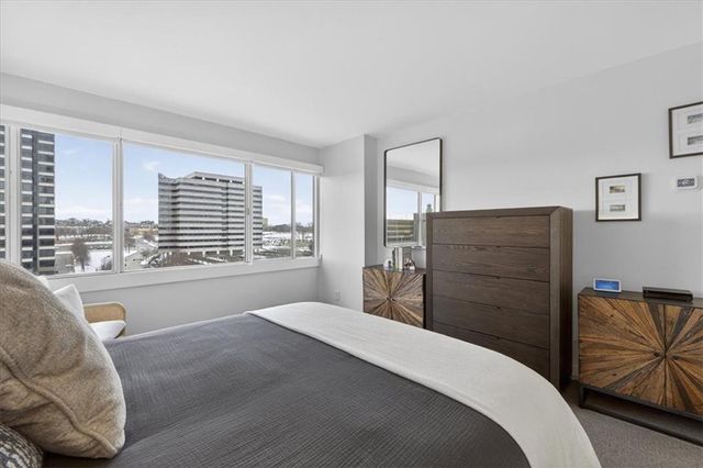 2510 Grand Boulevard 1102, Kansas City, MO 64108