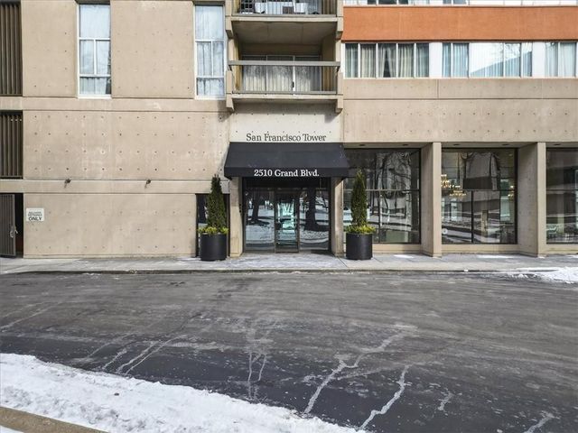 2510 Grand Boulevard 1102, Kansas City, MO 64108