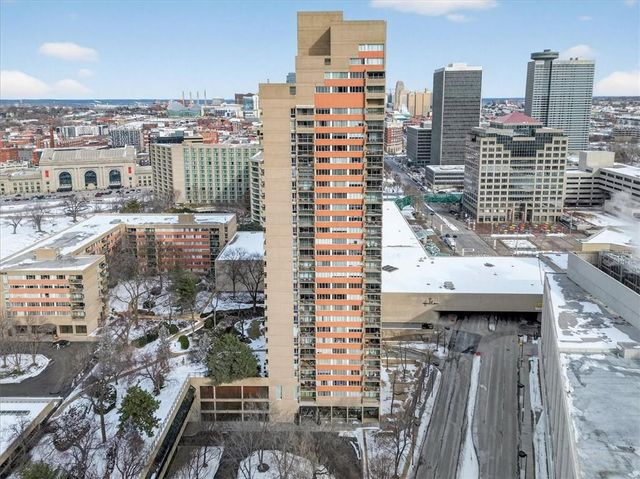 2510 Grand Boulevard 1102, Kansas City, MO 64108