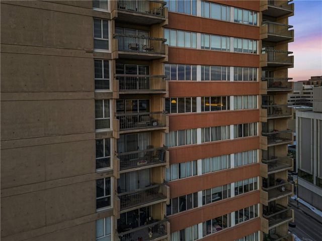 2510 Grand Boulevard 1102, Kansas City, MO 64108