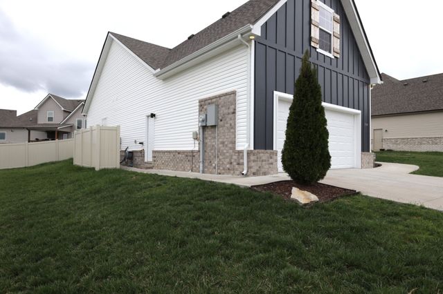 504 Buford Johnson Rd, La Vergne, TN 37086