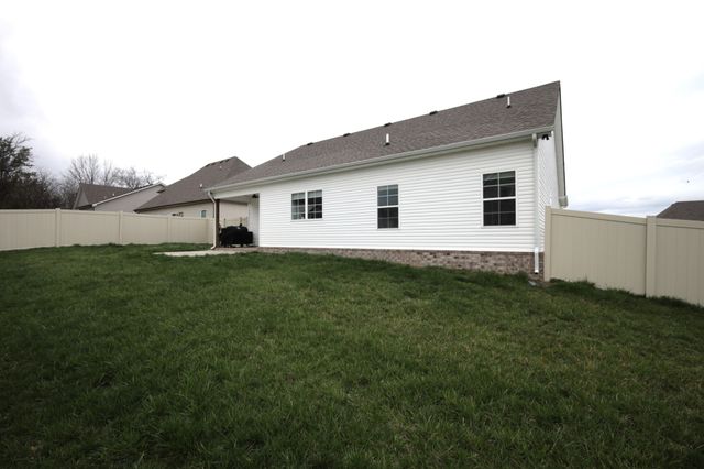 504 Buford Johnson Rd, La Vergne, TN 37086